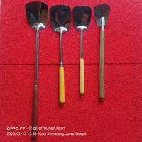 Gambar Spatula Sutil Susruk Alat Penggorengan Gagang Kayu - S dari Sentra Perabot Online undefined 1 Tokopedia
