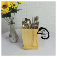 Gambar TEMPAT SENDOK DAN GARPU KAYU AESTHETIC dari dapur handicraft undefined 1 Tokopedia