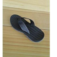 Gambar Sandal Eiger Caldera Pinch 1.0 Sol Black Pat, Art : 910004867 - 37 dari Borneo Forest Outdoor Gear undefined 3 Tokopedia