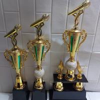 Gambar Trophy piala mic impor nyanyi musik - Biru, 1 set dari Luckysport88 undefined 1 Tokopedia