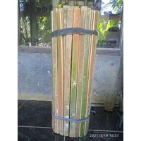 Gambar Batang bilah bambu/Ajir turis tanaman /Pagar/Bahan kandang dari temasangherbalshop undefined 1 Tokopedia