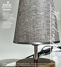 Gambar D'Lavish Bali Wood - Lampu Meja Hias/Nakas/Tidur Tinggi 27 cm Bahan Kayu Solid Finishing Bagus Bebas Rayap Cocok Untuk Kamar Tidur Ruang Makan Ruang Tamu Ruang Kerja Butik Café Hadiah Ulang Tahun Pernikahan Rumah Baru Anak Orang Tua dari 5alight undefined 3 Tokopedia