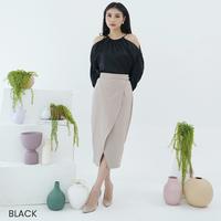 Gambar Atasan Cut Off Satin Gridia - Black dari TOPP SELLER undefined 1 Tokopedia