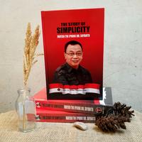 Gambar Buku The Story of Simplicity: Mayjen TNI (Purn) Suyanto, SE, MSi dari Tuhor.ID undefined 1 Tokopedia