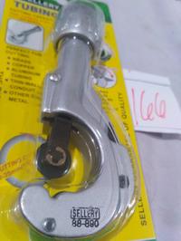 Gambar tubing cutter alat potong pipa cutter pipa dari Toko Citra Bangunan undefined 1 Tokopedia