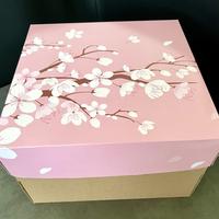 Gambar box motif bunga sakura kotak packaging kue pie besar ukuran 22 x 22 cm - 22x22x7 dari multiPACKING undefined 1 Tokopedia