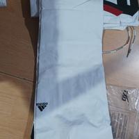 Gambar DOBOK ADIDAS FIGHTER NEW LOGO WORLD TAEKWONDO - Putih, KERAH HITAM 160 dari WIN MARTIAL ART undefined 1 Tokopedia