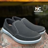 Gambar Sepatu Pria Casual Slip On MC76 - Cokelat, 39 dari MJC INDONESIA undefined 3 Tokopedia