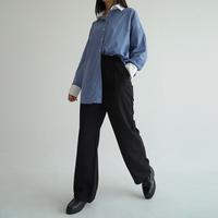 Gambar EVIDAY - UNO BASIC STRIPES OVERSIZED SHIRT - White - Blue, Free size dari Eviday undefined 3 Tokopedia