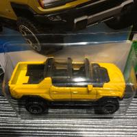 Gambar hot wheels gmc hummer ev kuning dari Insomnia 7store undefined 5 Tokopedia