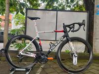Gambar COLNAGO - Bike V3Rs Disc Super Record EPS Bora WTO Ultra (TFP1) - 45 dari RODAJAYA MAKMUR undefined 1 Tokopedia