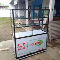 Gambar etalase kaca dari teguh karya glassindo undefined 4 Tokopedia