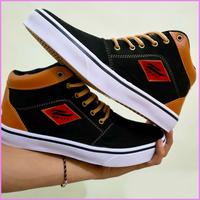 Gambar 10.10 BRAND FESTIVAL !!! SEPATU PRIA BOOT VANS KASUAL SANTAI - hitam merah, size 38 dari pacificshopiushera undefined 4 Tokopedia