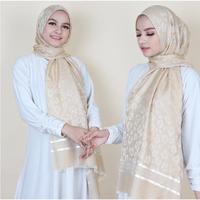Gambar Pashmina Silk Premium Jilbab Pashmina Silk Import Leopard Blink - LeoBlink-Magnta dari MAKIN FYP undefined 1 Tokopedia