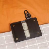 Gambar Gantungan Kunci Kulit - Selyn Key Chain - Tempat STNK SIM Kulit - Hitam, Truntum dari Leswan Leather undefined 5 Tokopedia