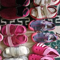 Gambar second branded Sepatu/Sandal Anak size 12cm sd 22cm Perempuan dari Dalista Tienda undefined 2 Tokopedia