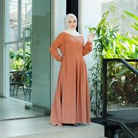 Gambar Gamis Crinkle Airflow Premium Polos Wanita Muslim Terbaru - Cream dari Feelisha undefined 4 Tokopedia
