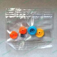Gambar Gear Tamiya 3.5:1 Biru Muda Kuning Corona Oren Pinion Carbon Loose Kit dari Sempak Mbrodhol undefined 2 Tokopedia