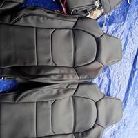 Gambar Sarung Jok Mobil Brio Satya/Brio Rs/Brio Lama Fullset depan belakang - Hitam Merah, 2 Baris dari satriajokmobilvariasi undefined 5 Tokopedia