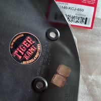 Gambar Visor pisor cover windshield ori tiger revo pice pecak dari Tiger kami undefined 2 Tokopedia