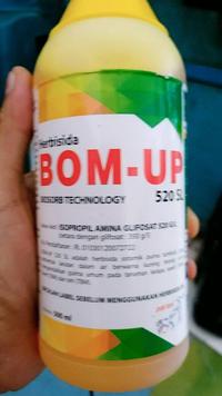 Gambar Herbisida BOM UP 520SL 500ml Racun Rumput Gulma ilalang Glifosat Pest dari Tani Crop undefined 3 Tokopedia