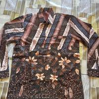 Gambar batik pria /kemeja batik premium tulis madura 6389 dari Ervabatik undefined 5 Tokopedia