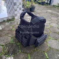 Gambar Tactical Vest Airsoft Plate carrier Rompi TNI Polri Kevlar Anti Peluru dari BandungOke undefined 5 Tokopedia