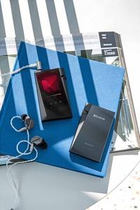 Gambar Astell&Kern Astell & Kern A&norma AK SR35 SR 35 Digital Audio Player - SR35 Grey dari ORIGINAL IT SHOP undefined 3 Tokopedia