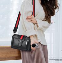 Gambar Tas Selempang Wanita Import 2 Tali Selempang Terbaru - Yellow dari Kiat Tata Anugerah undefined 1 Tokopedia
