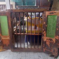 Gambar jendela lawas motif teralis kayu didalamnya dari jendela dunia SWF undefined 2 Tokopedia