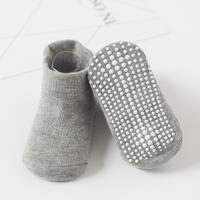 Gambar Kaos Kaki Bayi Pendek Newborn Anak Laki Laki Perempuan Anti Slip Polos - Biru Tua dari Sumo Babyy undefined 3 Tokopedia