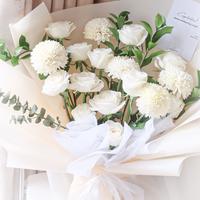 Gambar Buket Bunga Segar Asli Wisuda Ulang Tahun Gompie Mix Roses dari Lunette Flower and Gift undefined 1 Tokopedia