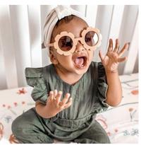 Gambar kacamata anak hitam bunga lucu murah bayi anak kecil laki perempuan - Putih dari Alfa Kirani Shop undefined 5 Tokopedia