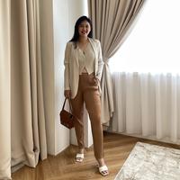 Gambar TAKAI skinny Pants    by     LEUN dari SWC Official Store undefined 1 Tokopedia
