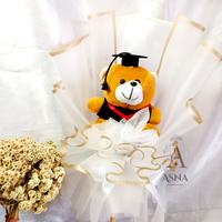 Gambar buket boneka wisuda dari Asnahandcraft undefined 1 Tokopedia