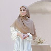 Gambar Shamira Zipper Square Hijab Instan Praktis dari High Class Moslem Wear undefined 2 Tokopedia