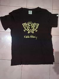 Gambar Kaos Keith Haring Original Second Bekas not Preloved dari arbelafasecond undefined 1 Tokopedia