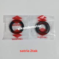Gambar seal sil kruk as kiri kanan satria 2 tak tornado original suzuki dari cikande motor undefined 2 Tokopedia