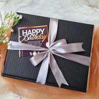 Gambar Kado Cowok / Kado Tas Cowok / Hadiah Ultah - PremTas+Sajadah dari KADONESIA undefined 2 Tokopedia