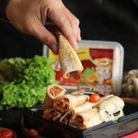 Gambar kebab wins isi 10 pcs dari ayunadia frozen food undefined 2 Tokopedia