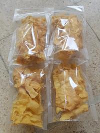 Gambar Kripik Bawang Renyah Gurih//Keripik Pangsit Renyah - 60gram dari Pikowa Shop undefined 3 Tokopedia