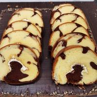 Gambar ROLL CAKE BATIK dari RISKA BAKERY &CAKE undefined 3 Tokopedia