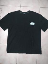 Gambar kaos pria charms Korea Brand Second Original bekas not preloved dari arbelafasecond undefined 1 Tokopedia