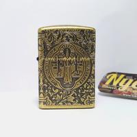 Gambar Zippo 29719 St. Benedict Design Antique Brass / Antique / Brass dari Nyenius Depok undefined 1 Tokopedia