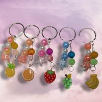 Gambar gantungan kunci clay mote buah bunga(handmade) - bunga dari rivikids1 undefined 5 Tokopedia