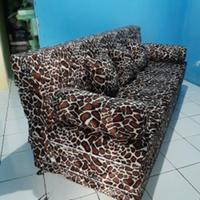 Gambar Sarung Sofa Bed INOAC Lebar 145 Bahan Bludru - Abu-abu dari Dhita Cover undefined 3 Tokopedia