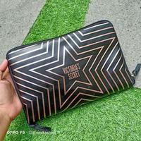 Gambar Tas Wanita packable weekender victoria secret celestial shimmer dari Neaka Store undefined 3 Tokopedia
