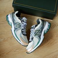 Gambar ALD Aime Leon Dore x New Balance 860v2 "Green" dari Charcoalsnkrs undefined 4 Tokopedia