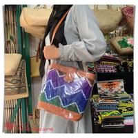 Gambar TAS0721 Tas Slempang Kulit Sintetis Kain Sasirangan dari Ratu Permata undefined 3 Tokopedia
