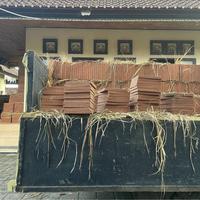 Gambar Ubin lantai / ubin bali / ubin terakota / ubin bata / terakota lantai dari Serayu baliterakota undefined 4 Tokopedia